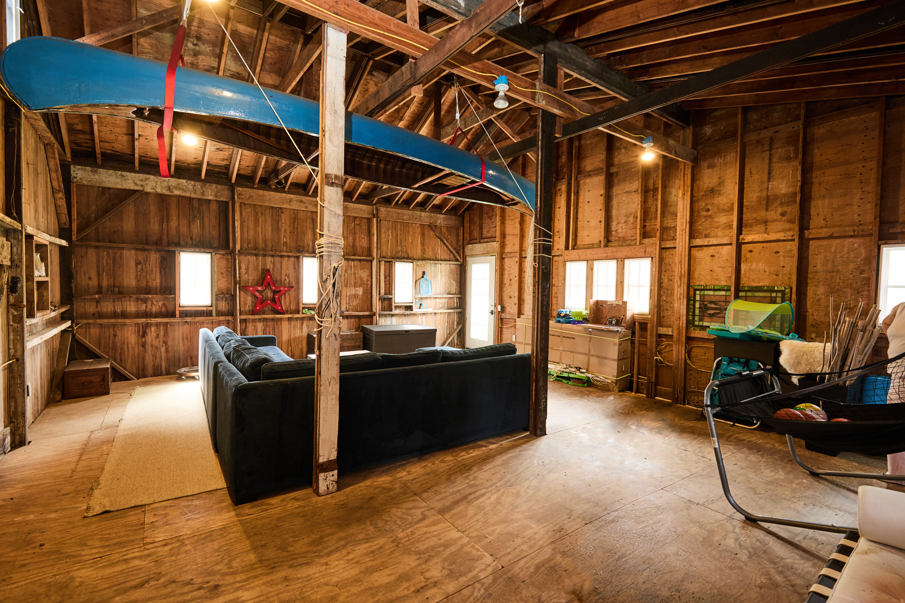  Sophisticated Architecture and Bucolic Charm - 物件實景