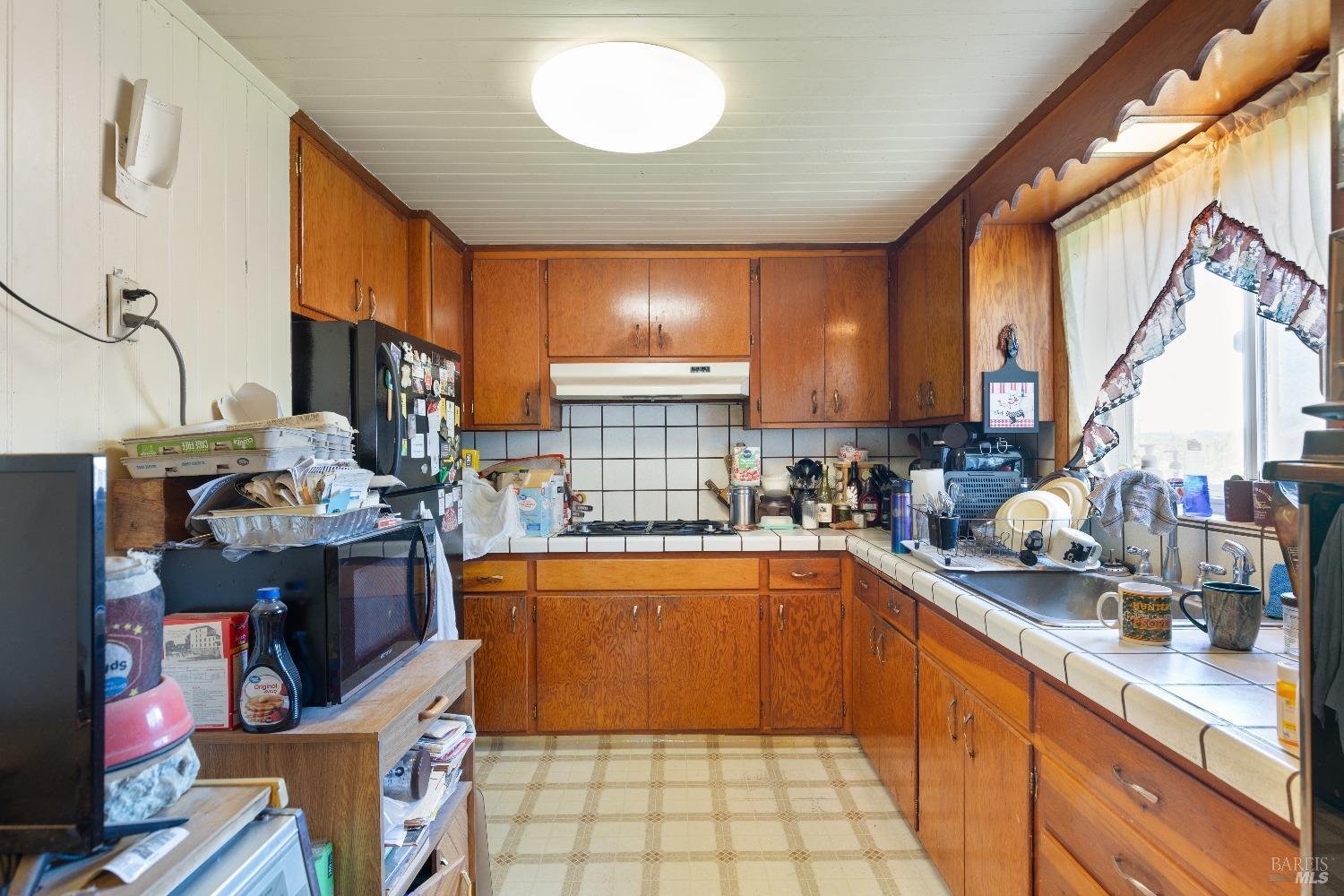Petaluma, California, 94952, United States, 3 Bedrooms Bedrooms, ,1 BathroomBathrooms,Residential,For Sale,1758452
