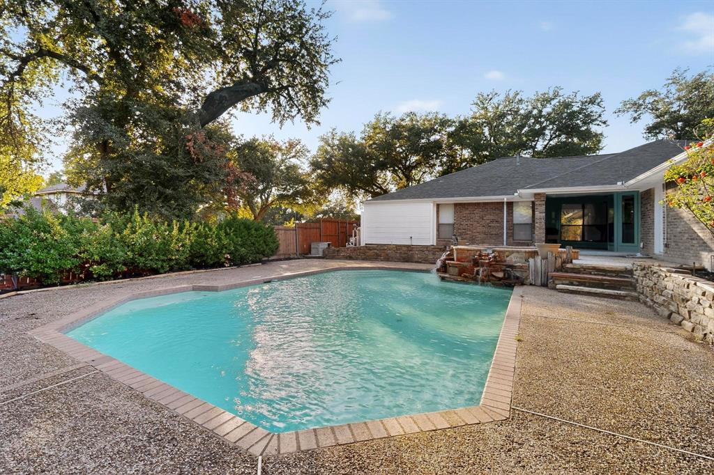 Rockwall, Texas, 75087, United States, 3 Bedrooms Bedrooms, ,2 BathroomsBathrooms,Residential,For Sale,2006389