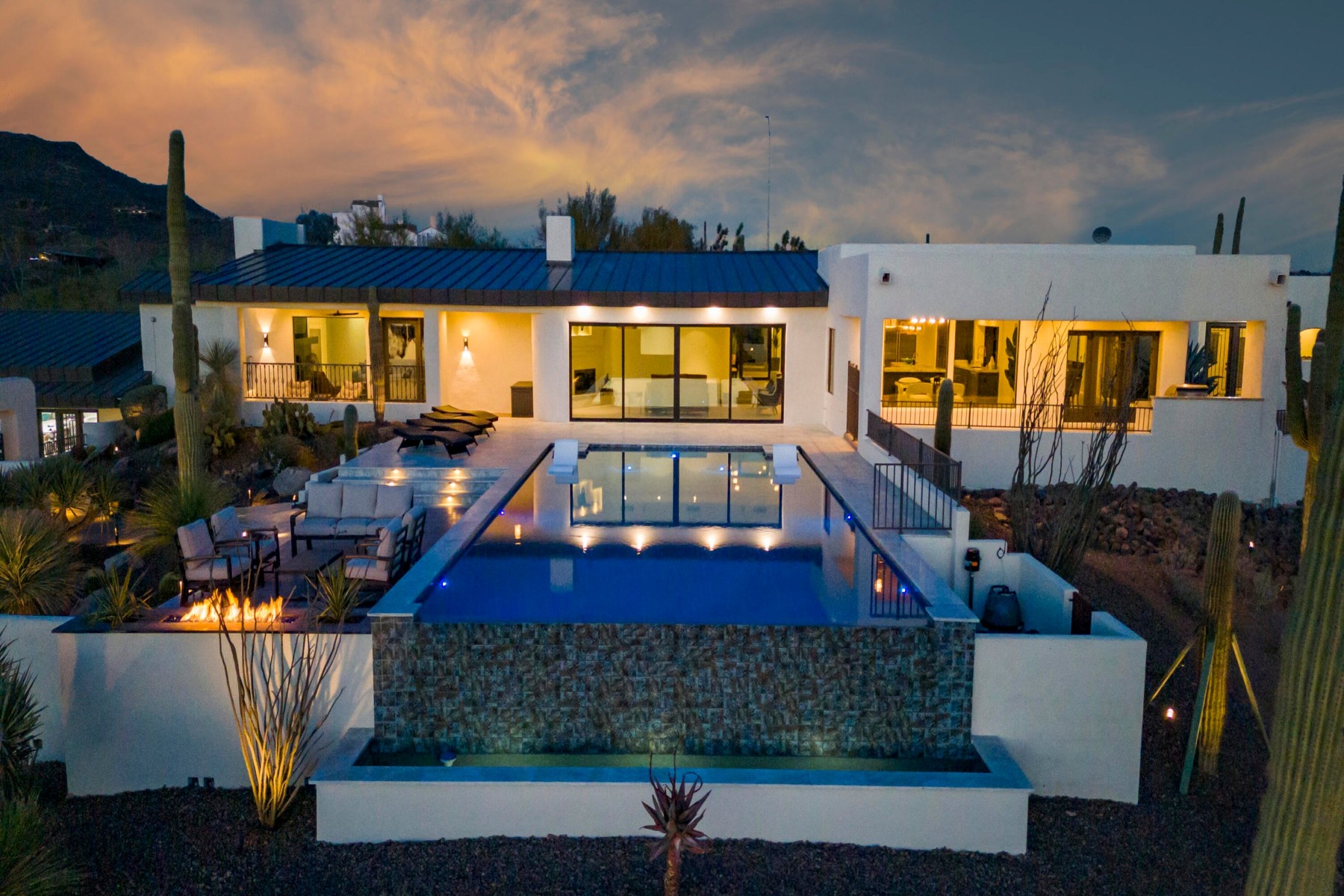  37801 N Stirrup Circle  Carefree, AZ - 物件實景