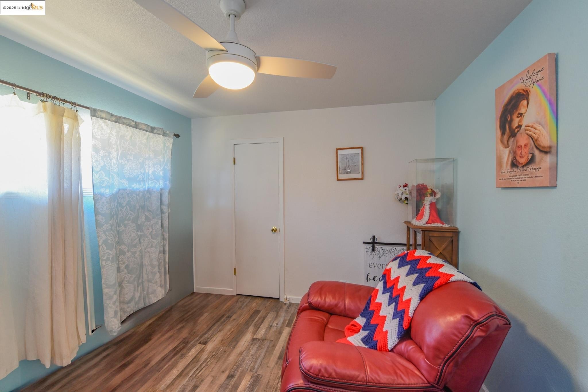 Sonora, California, 95370, United States, 4 Bedrooms Bedrooms, ,2 BathroomsBathrooms,Residential,For Sale,1917180
