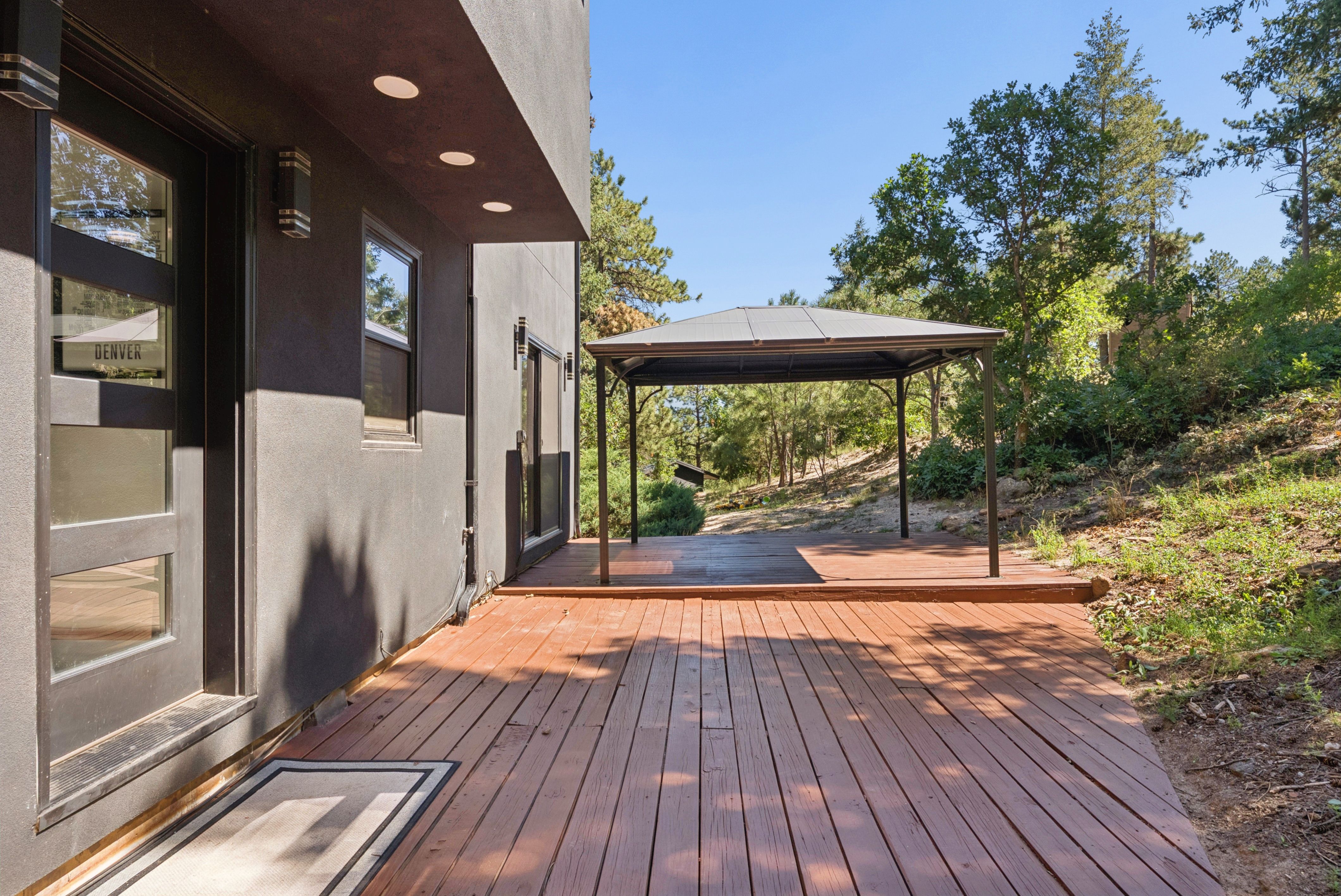  Private Wooded Retreat - 物件實景