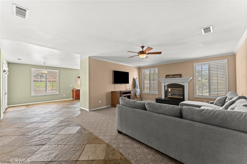 Yucaipa, California, 92399, United States, 4 Bedrooms Bedrooms, ,3 BathroomsBathrooms,Residential,For Sale,1895325