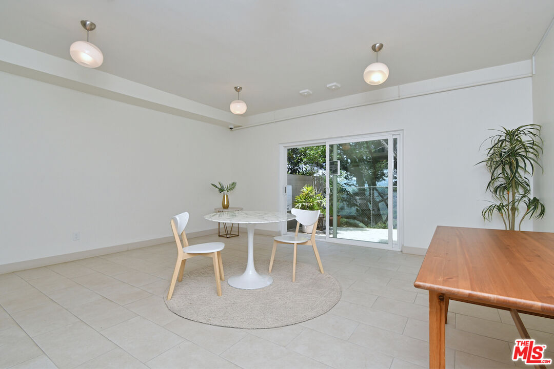 Los Angeles, California, 90077, United States, 2 Bedrooms Bedrooms, ,2 BathroomsBathrooms,Residential,For Sale,1919812