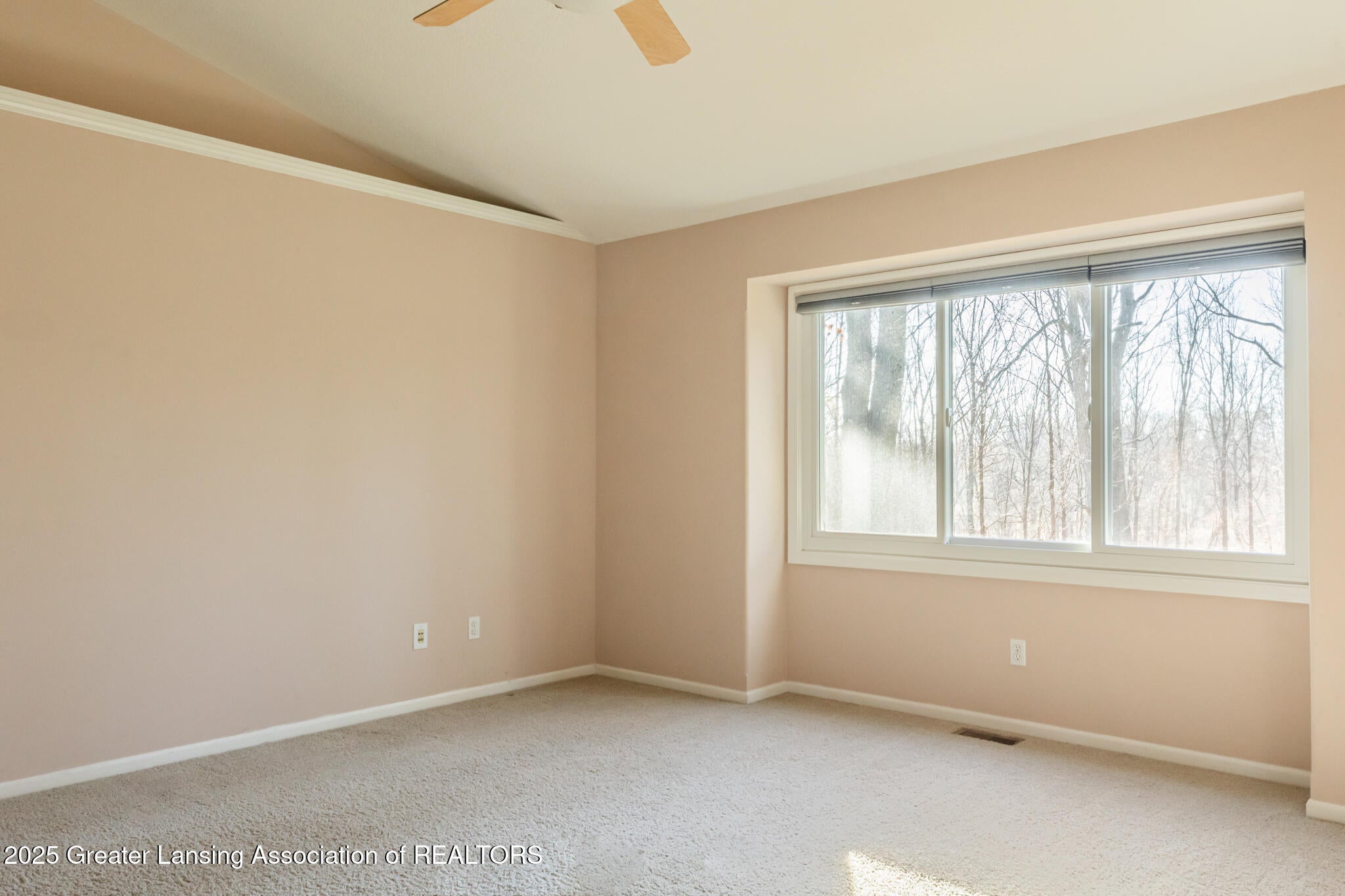 East Lansing, Michigan, 48823, United States, 5 Bedrooms Bedrooms, ,3 BathroomsBathrooms,Residential,For Sale,1991518