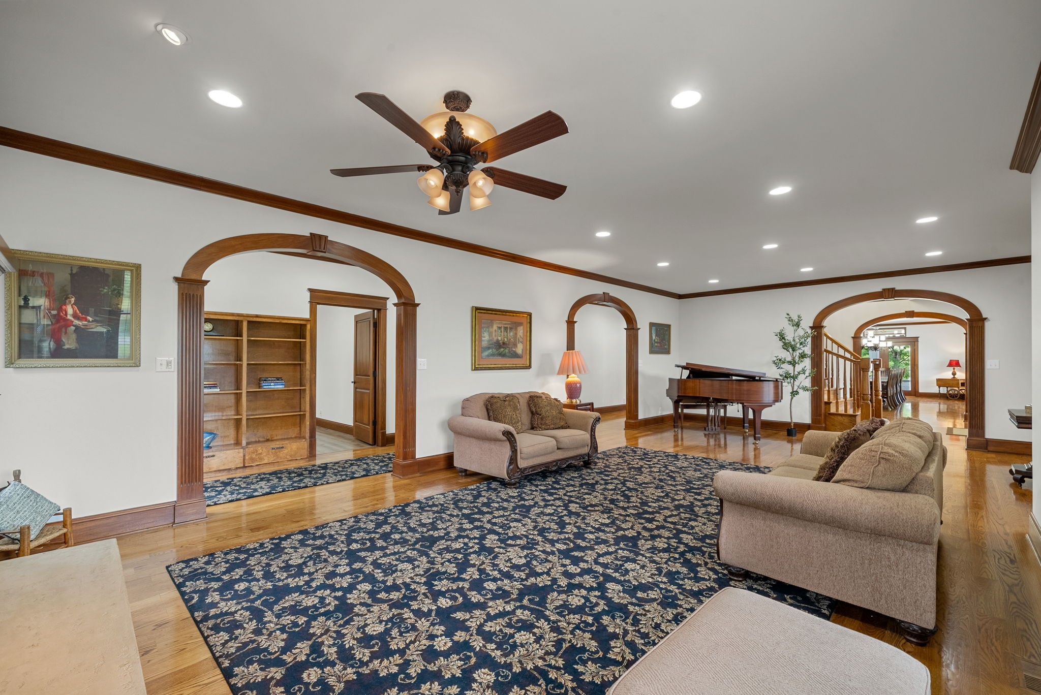 Clarksville, Tennessee, 37040, United States, 4 Bedrooms Bedrooms, ,4 BathroomsBathrooms,Residential,For Sale,1981354