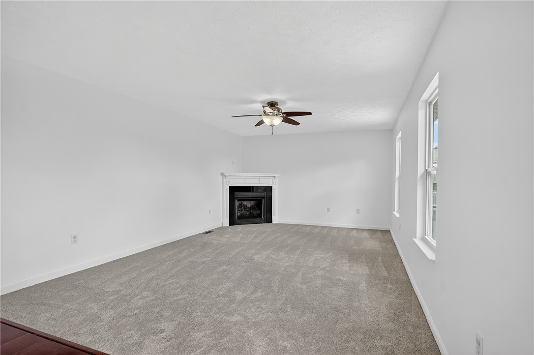 Richland, Pennsylvania, 15044, United States, 4 Bedrooms Bedrooms, ,4 BathroomsBathrooms,Residential,For Sale,1932266