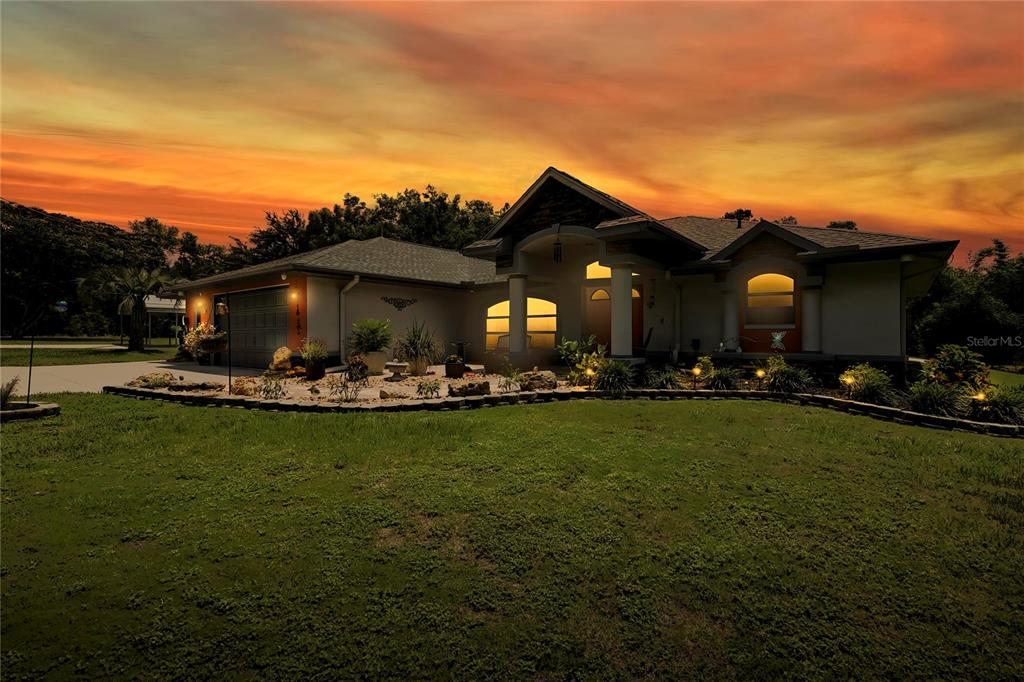 Dunnellon, Florida, 34434, United States, 3 Bedrooms Bedrooms, ,2 BathroomsBathrooms,Residential,For Sale,1921059