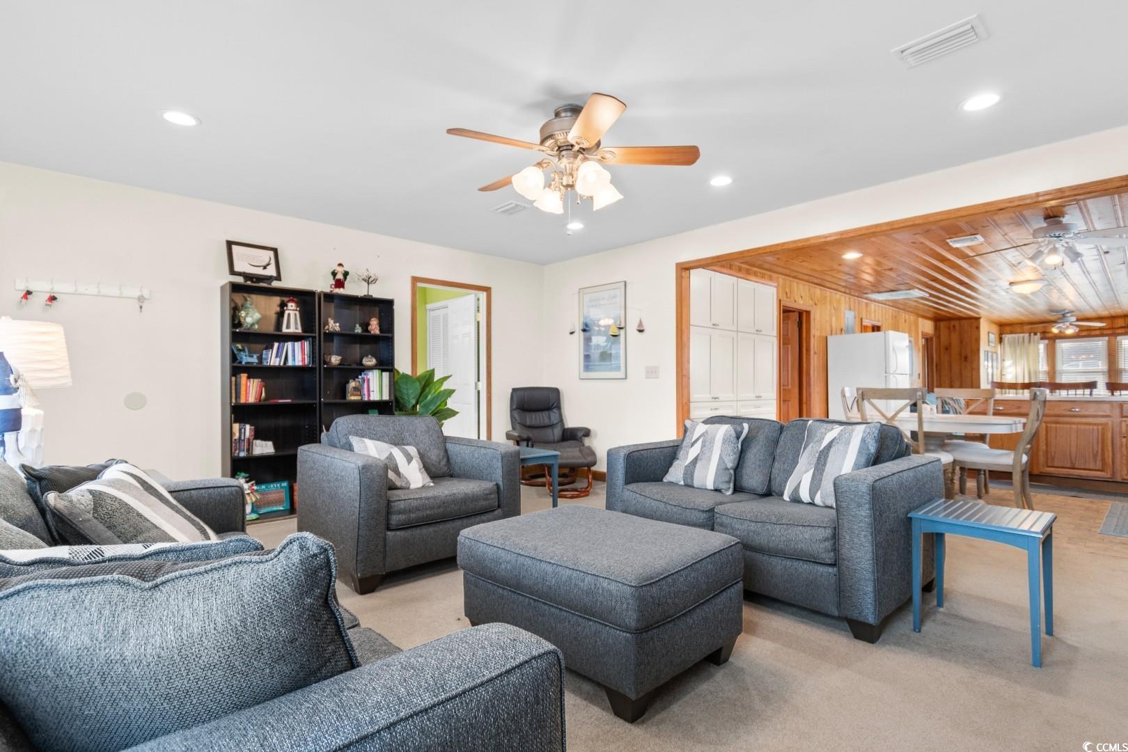 North Myrtle Beach, South Carolina, 29582, United States, 4 Bedrooms Bedrooms, ,4 BathroomsBathrooms,Residential,For Sale,1944931