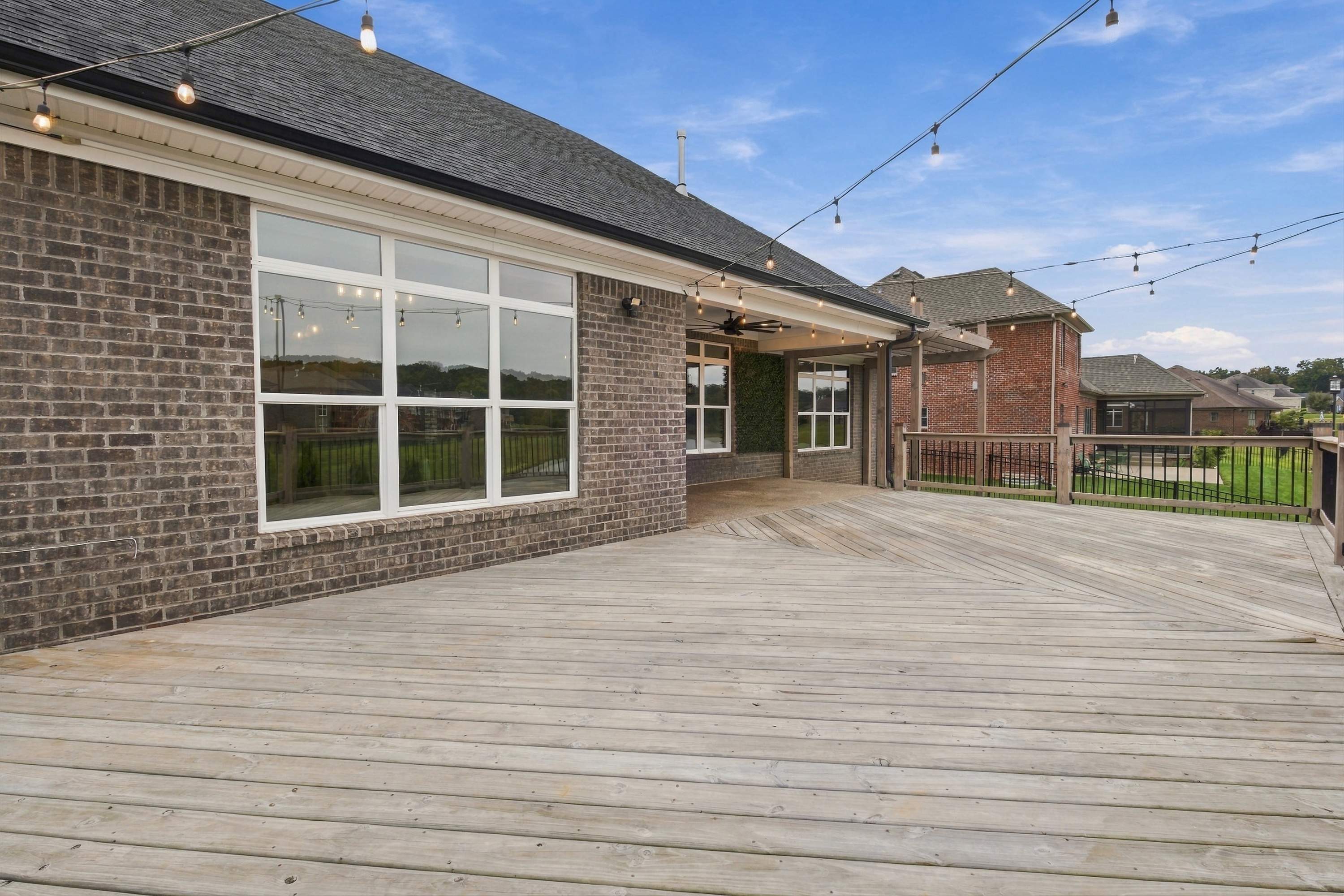  2008 Scenic Lakes Drive, Louisville, KY 40245 - 物件實景