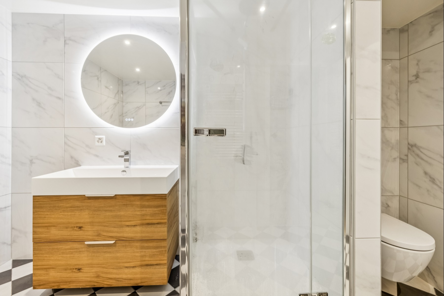  Anières  Elegant contemporary villa with exceptional amenities - 物件實景