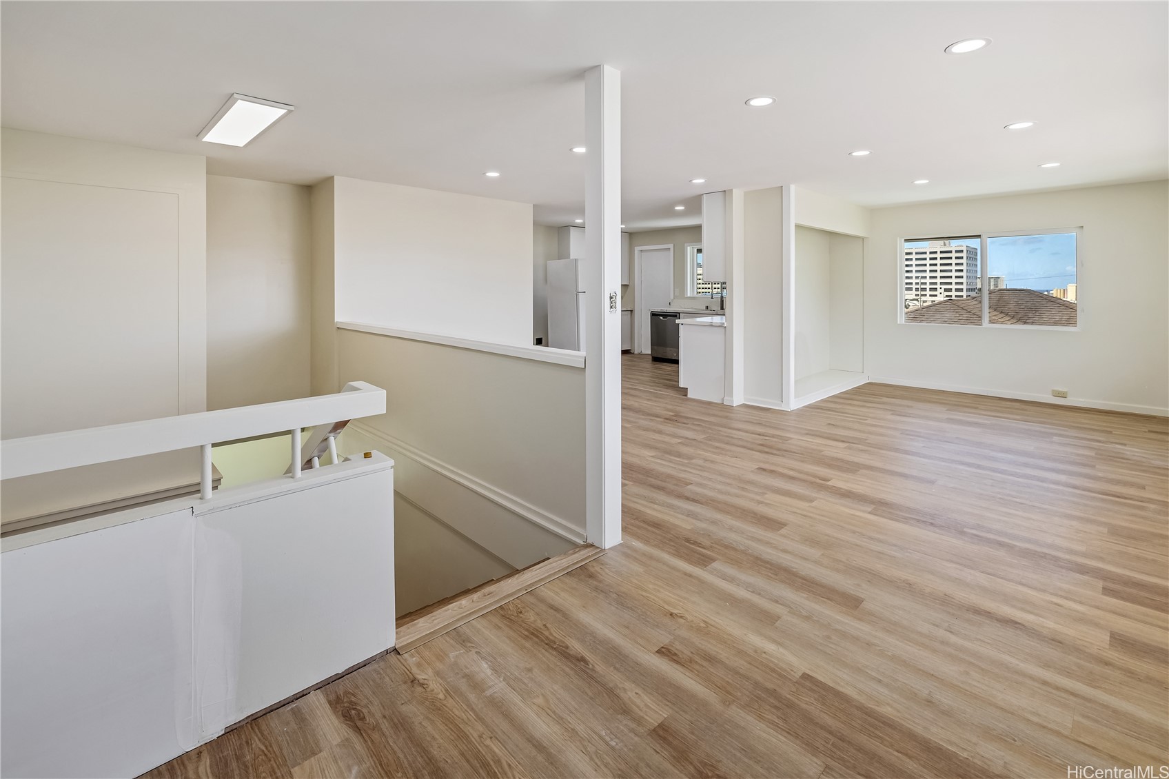 Honolulu, Hawaii, 96817, United States, 5 Bedrooms Bedrooms, ,2 BathroomsBathrooms,Residential,For Sale,1826536