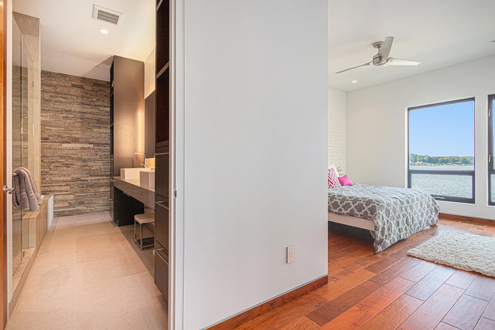 Dowagiac, Michigan, 49047, United States, 4 Bedrooms Bedrooms, ,5 BathroomsBathrooms,Residential,For Sale,1974252