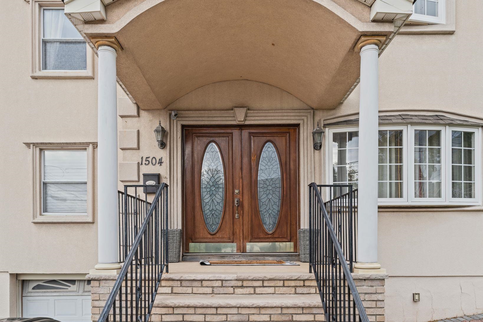 North Bergen, New Jersey, 07047, United States, 5 Bedrooms Bedrooms, ,5 BathroomsBathrooms,Residential,For Sale,2000699