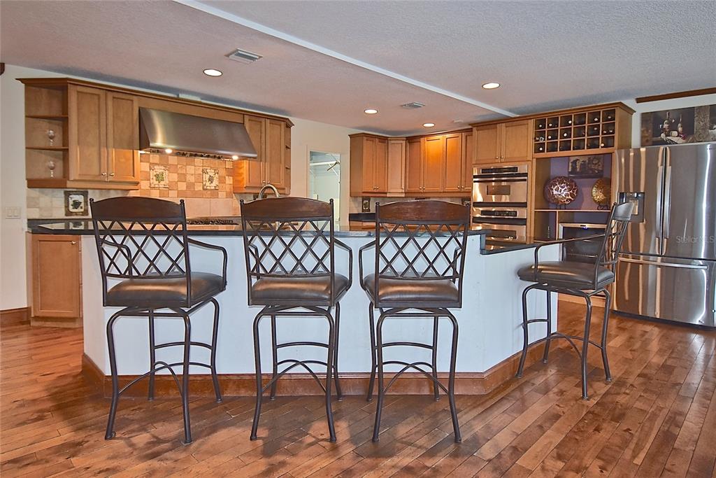 Venice, Florida, 34285, United States, 5 Bedrooms Bedrooms, ,4 BathroomsBathrooms,Residential,For Sale,1907597