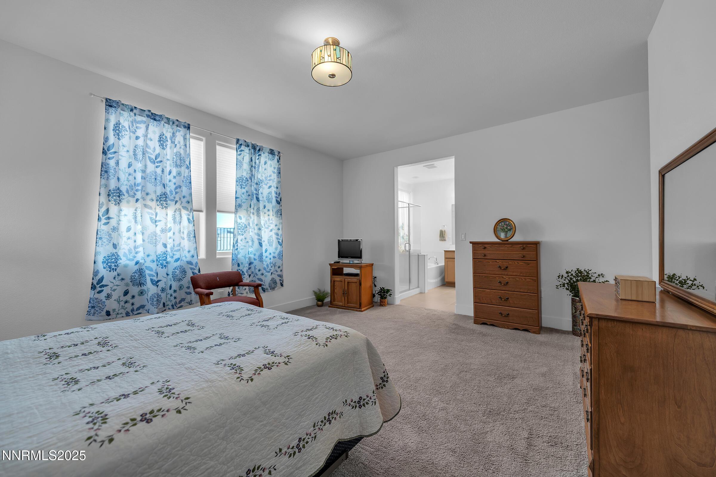 Carson City, Nevada, 89705, United States, ,Residential,For Sale,1892642