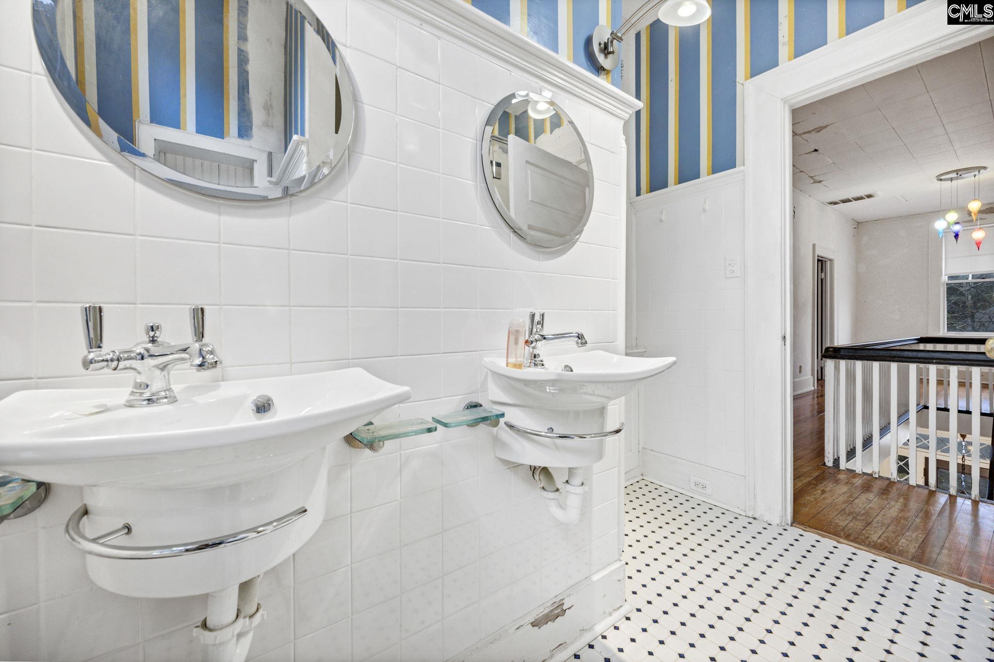 Columbia, South Carolina, 29205, United States, 4 Bedrooms Bedrooms, ,3 BathroomsBathrooms,Residential,For Sale,2002839