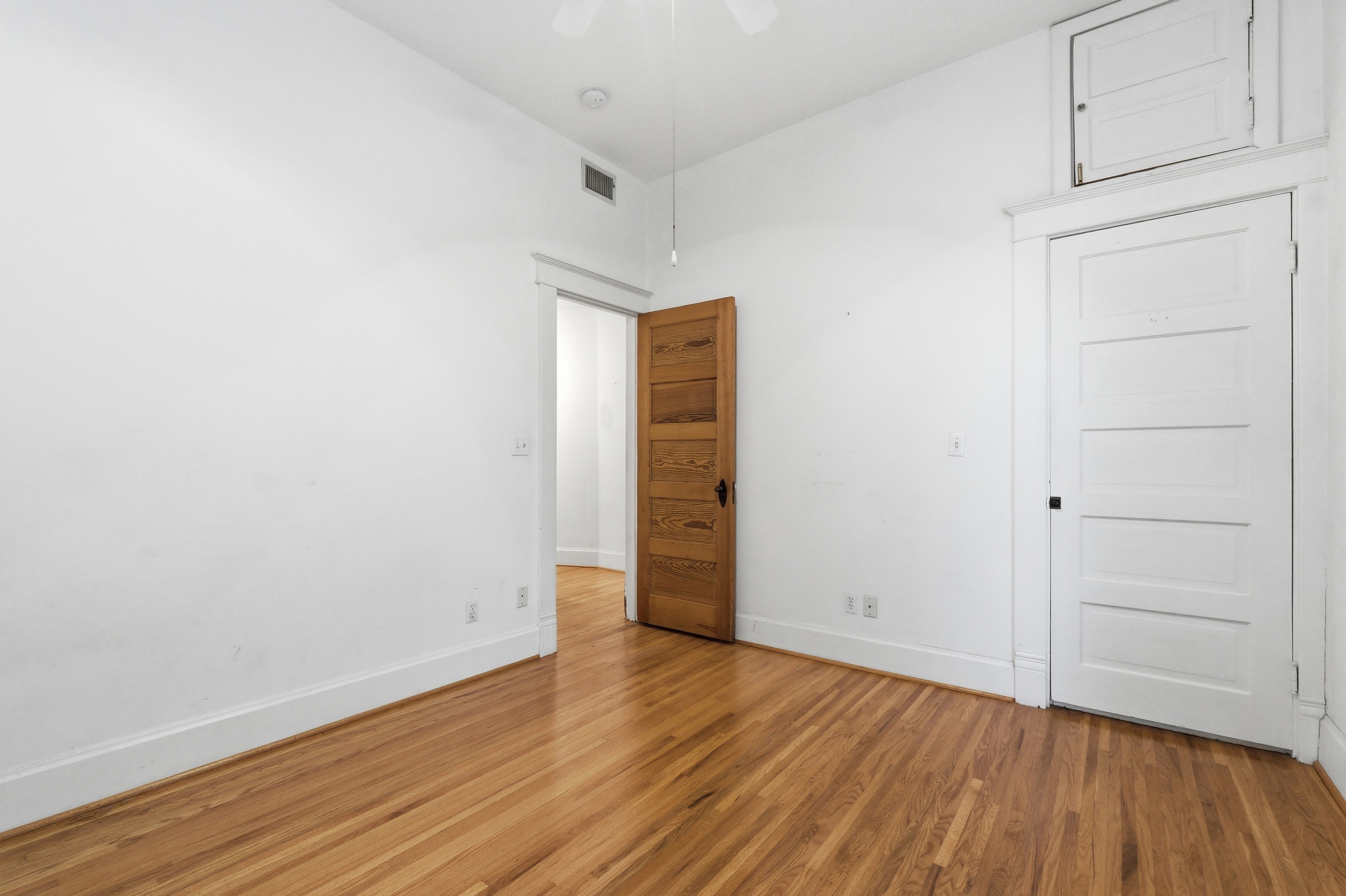  2037 Tyler Lane, Louisville, KY 40205 - 物件實景