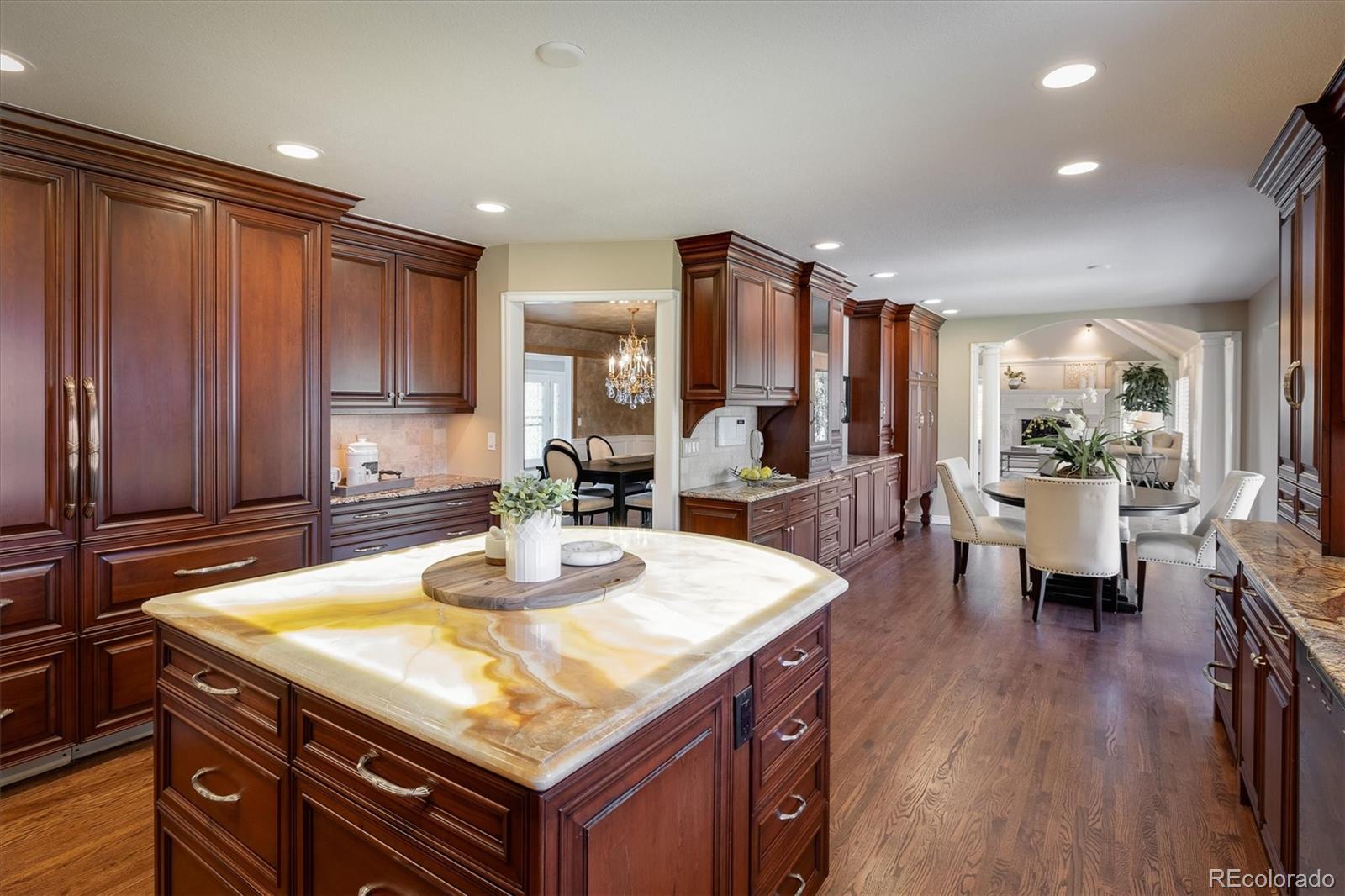 Centennial, Colorado, 80016, United States, 6 Bedrooms Bedrooms, ,4 BathroomsBathrooms,Residential,For Sale,1940890