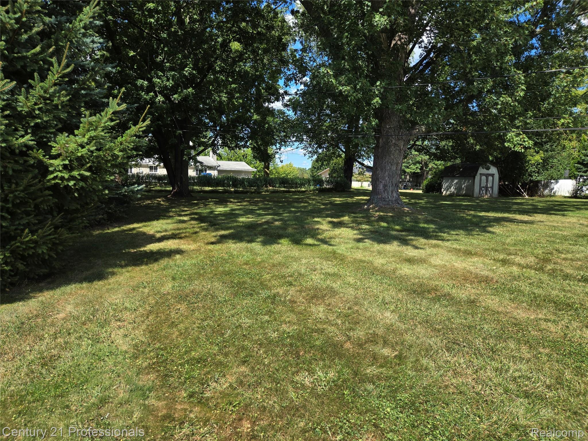 RochesterHills, Michigan, 48309, United States, 3 Bedrooms Bedrooms, ,3 BathroomsBathrooms,Residential,For Sale,1973960