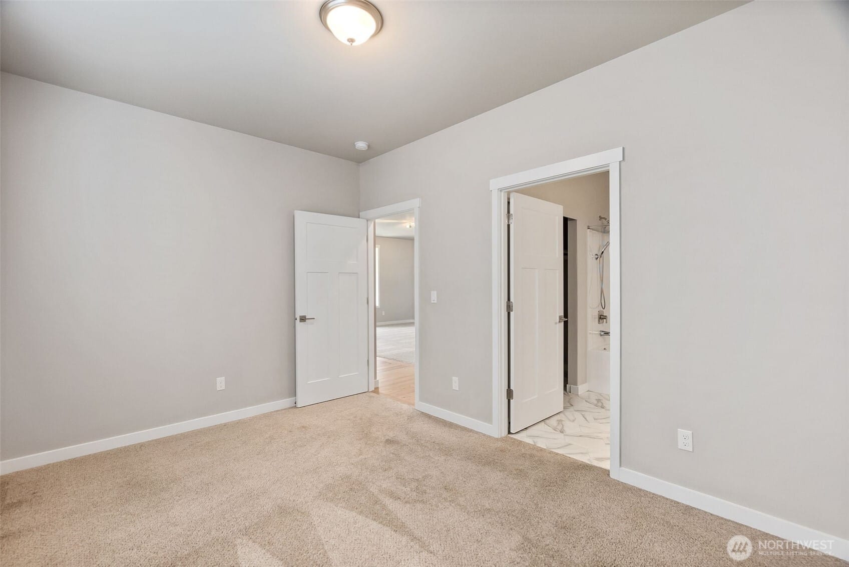 Tumwater, Washington, 98501, United States, 5 Bedrooms Bedrooms, ,4 BathroomsBathrooms,Residential,For Sale,1785194