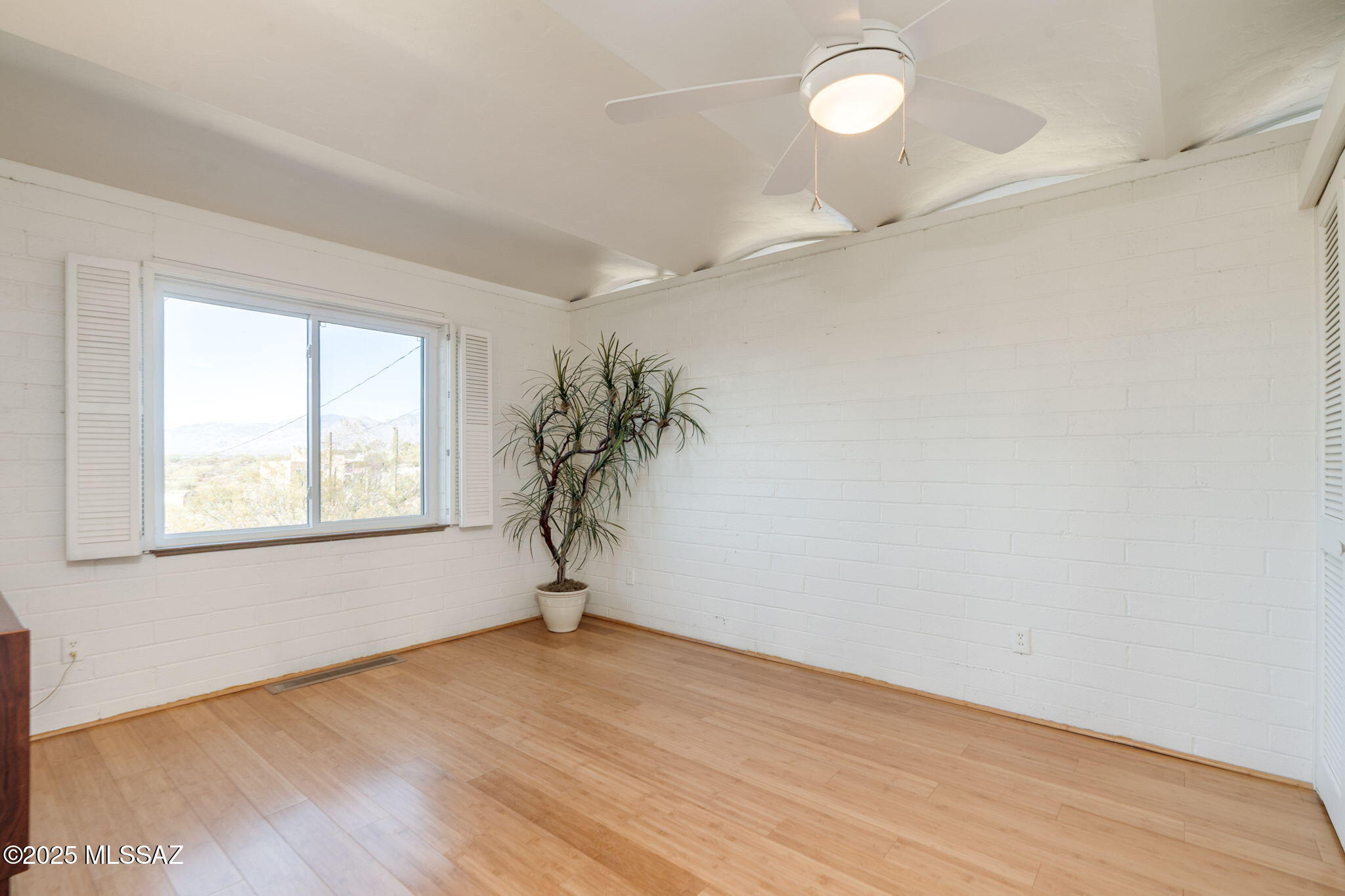 Tucson, Arizona, 85743, United States, 2 Bedrooms Bedrooms, ,2 BathroomsBathrooms,Residential,For Sale,1865652