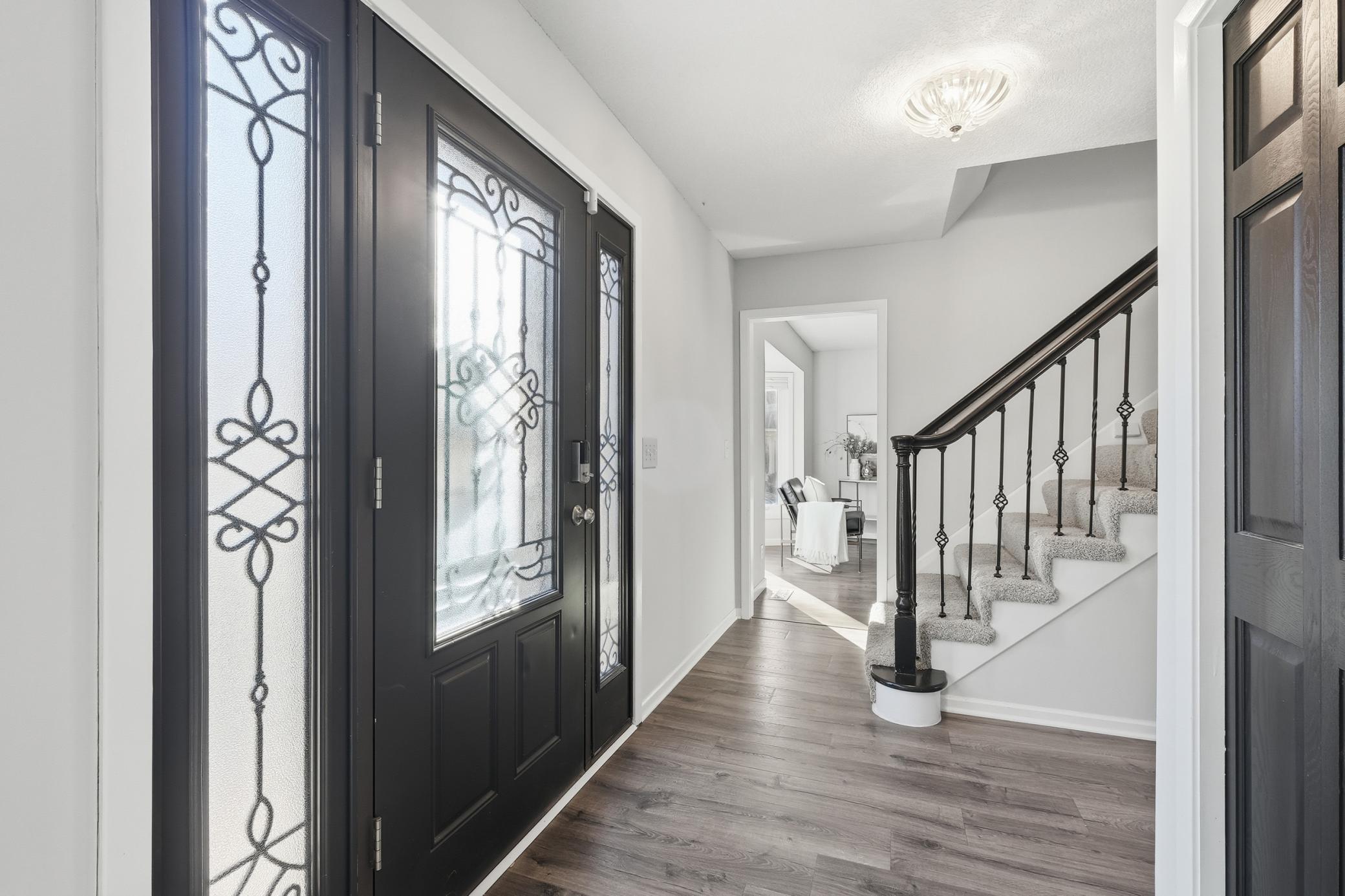 Woodbury, Minnesota, 55125, United States, 4 Bedrooms Bedrooms, ,2 BathroomsBathrooms,Residential,For Sale,1991775