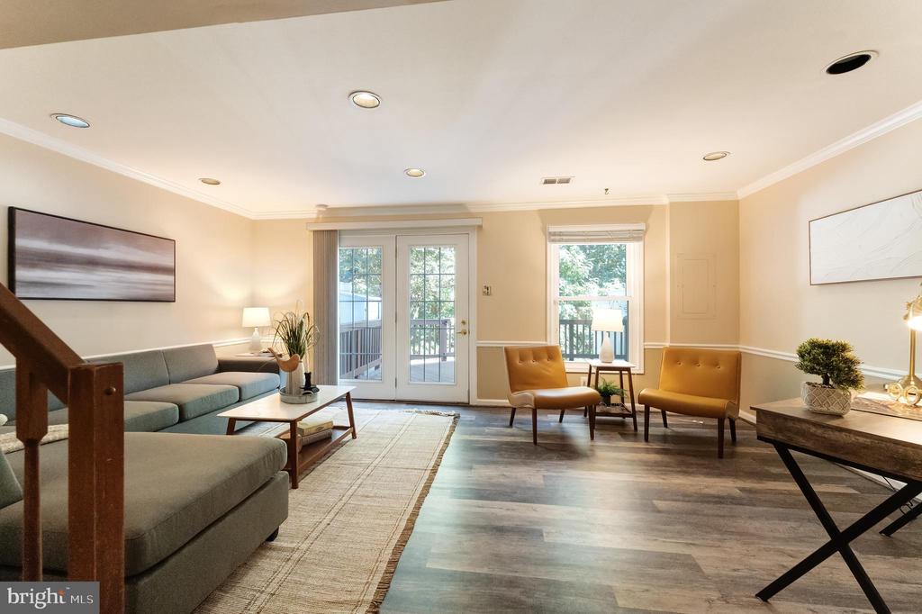 Reston, Virginia, 20194, United States, 3 Bedrooms Bedrooms, ,4 BathroomsBathrooms,Residential,For Sale,1942632