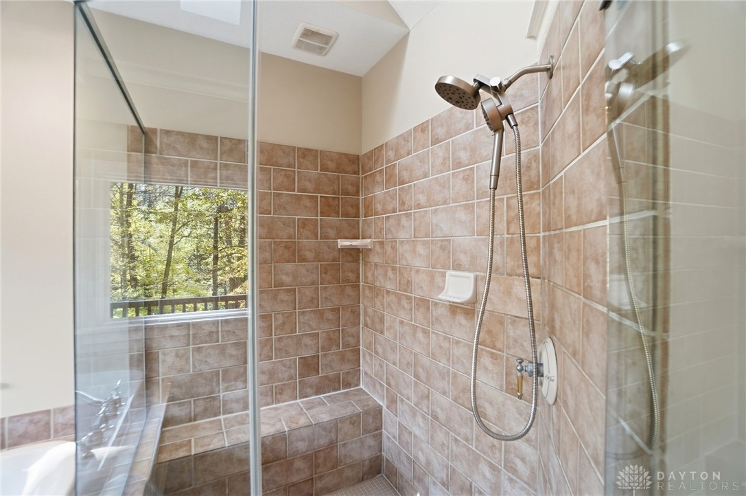 Bellbrook, Ohio, 45305, United States, 4 Bedrooms Bedrooms, ,4 BathroomsBathrooms,Residential,For Sale,1989016