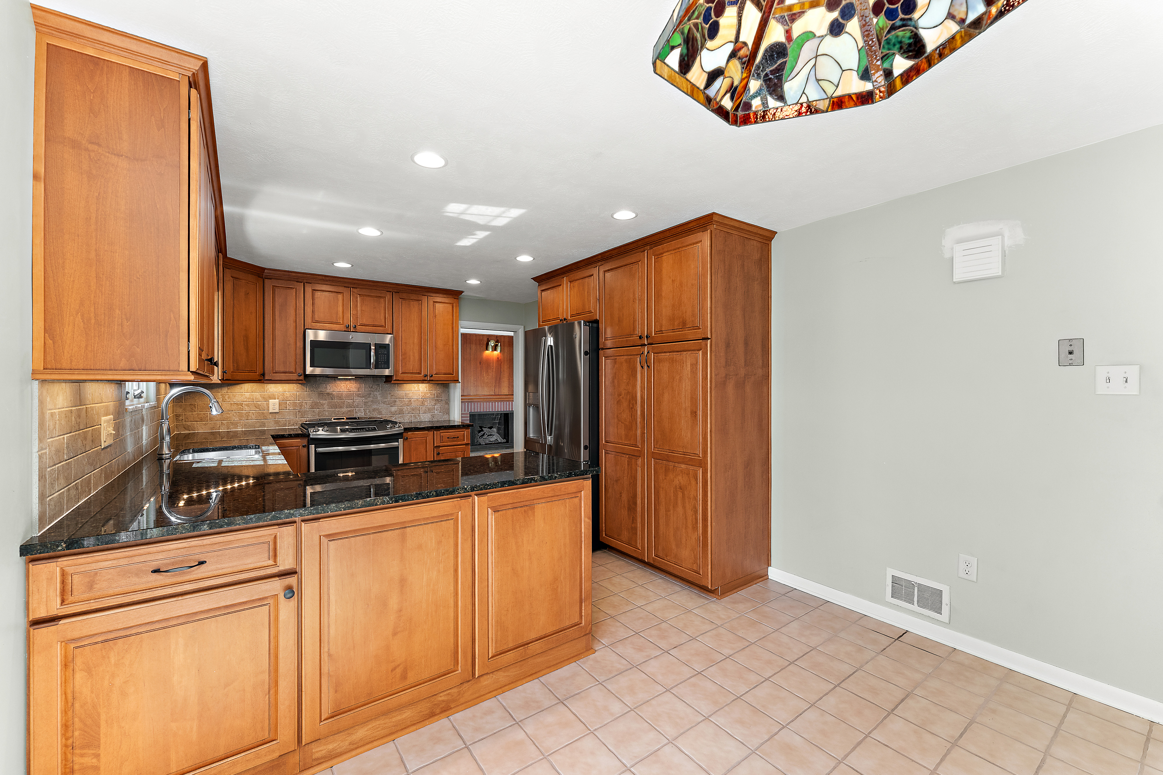  8290 Bramble Lane, Pittsburgh, PA 15237 - 物件實景