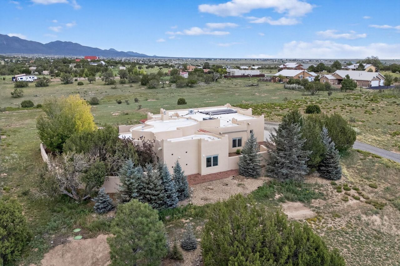 Edgewood, New Mexico, 87015, United States, 3 Bedrooms Bedrooms, ,4 BathroomsBathrooms,Residential,For Sale,1906900