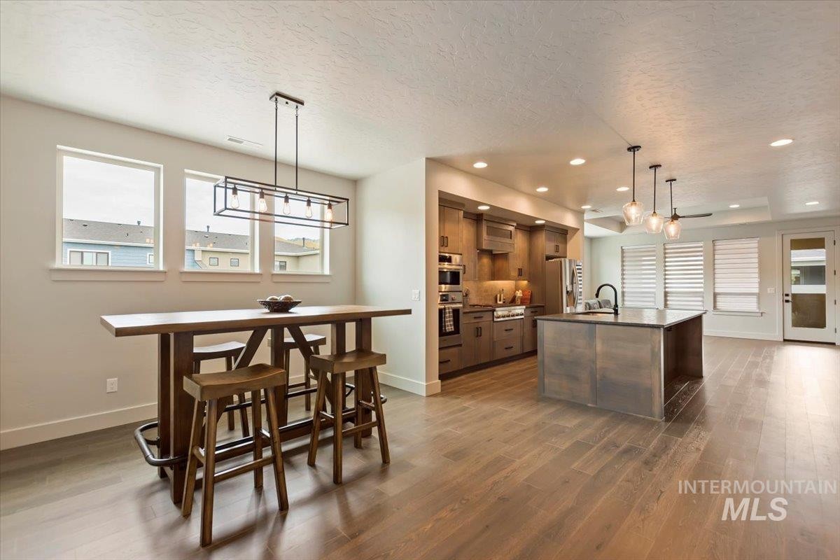 3000 Trailwood Way, Boise, Idaho, 83716, United States, 3 Bedrooms Bedrooms, ,3 BathroomsBathrooms,Residential,For Sale,3000 Trailwood Way,1436837