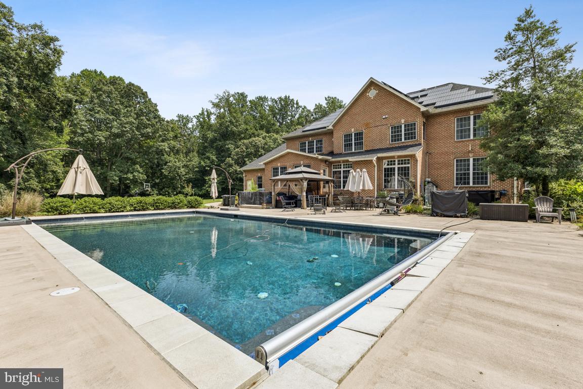 Huntingtown, Maryland, 20639, United States, 6 Bedrooms Bedrooms, ,6 BathroomsBathrooms,Residential,For Sale,1914130