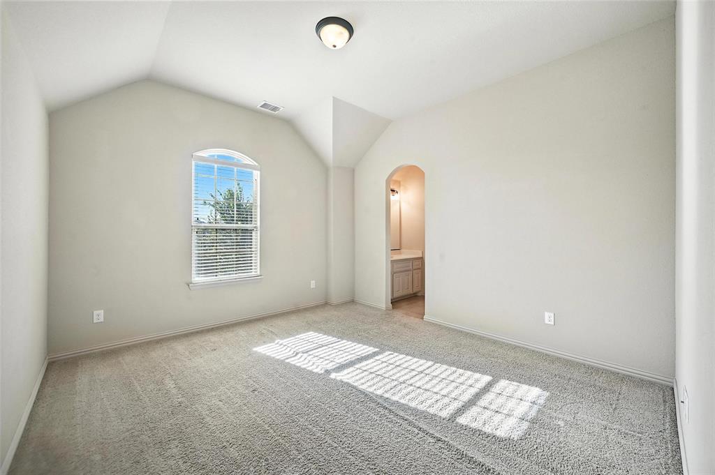 Fort Worth, Texas, 76179, United States, 6 Bedrooms Bedrooms, ,4 BathroomsBathrooms,Residential,For Sale,1906801