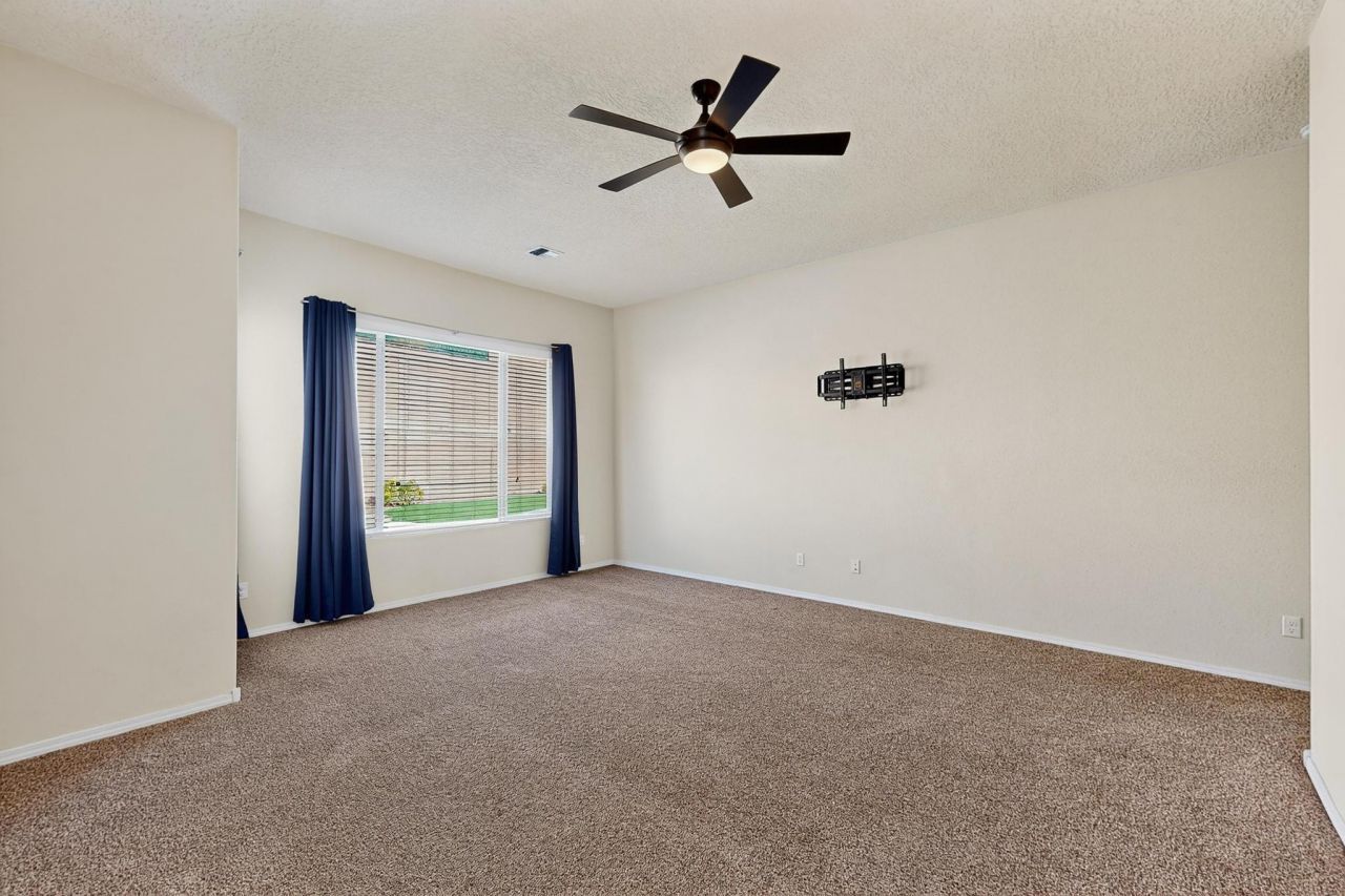 Rio Rancho, New Mexico, 87124, United States, 3 Bedrooms Bedrooms, ,2 BathroomsBathrooms,Residential,For Sale,1992883