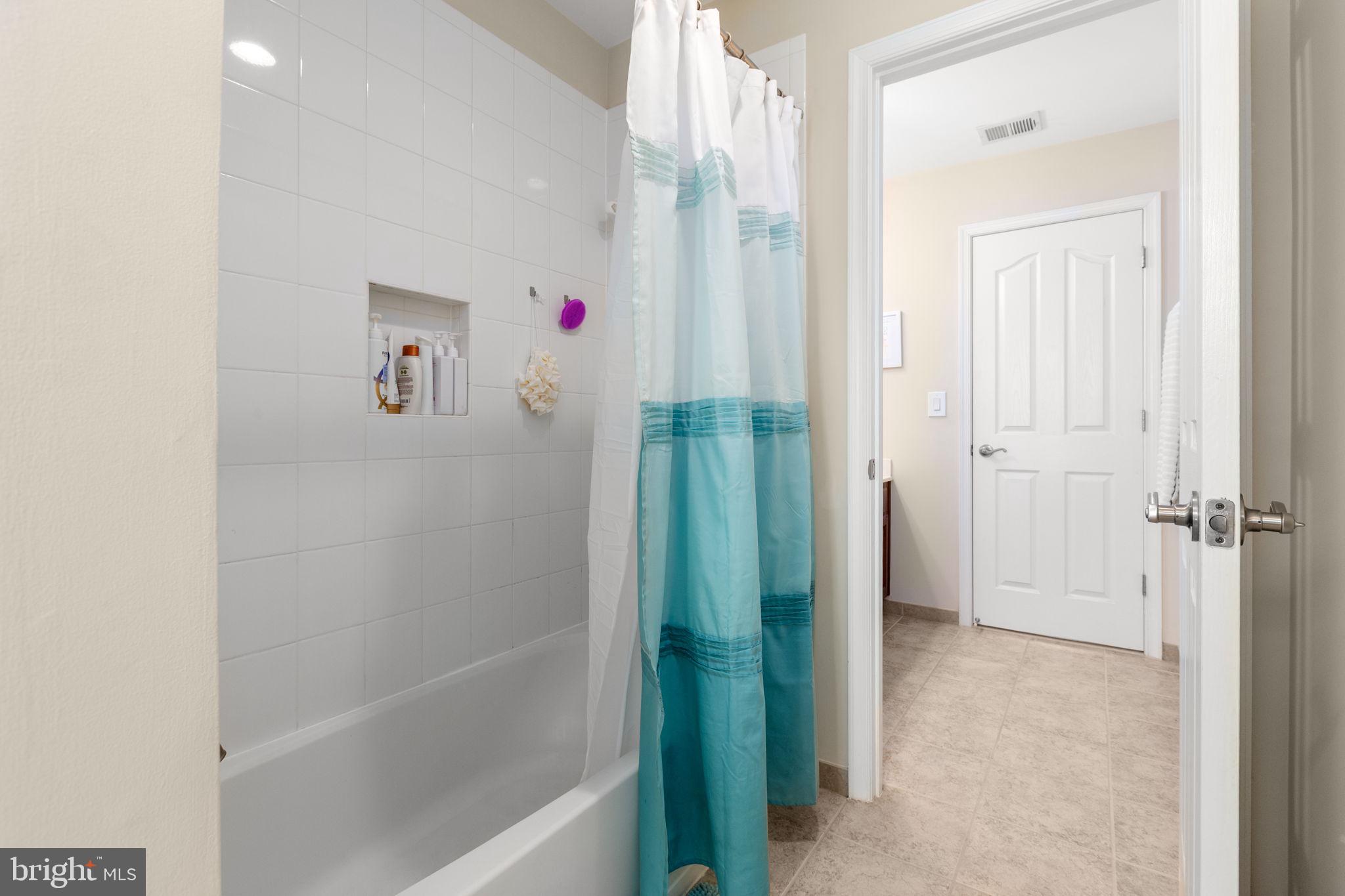 Spotsylvania, Virginia, 22553, United States, 5 Bedrooms Bedrooms, ,4 BathroomsBathrooms,Residential,For Sale,2005976