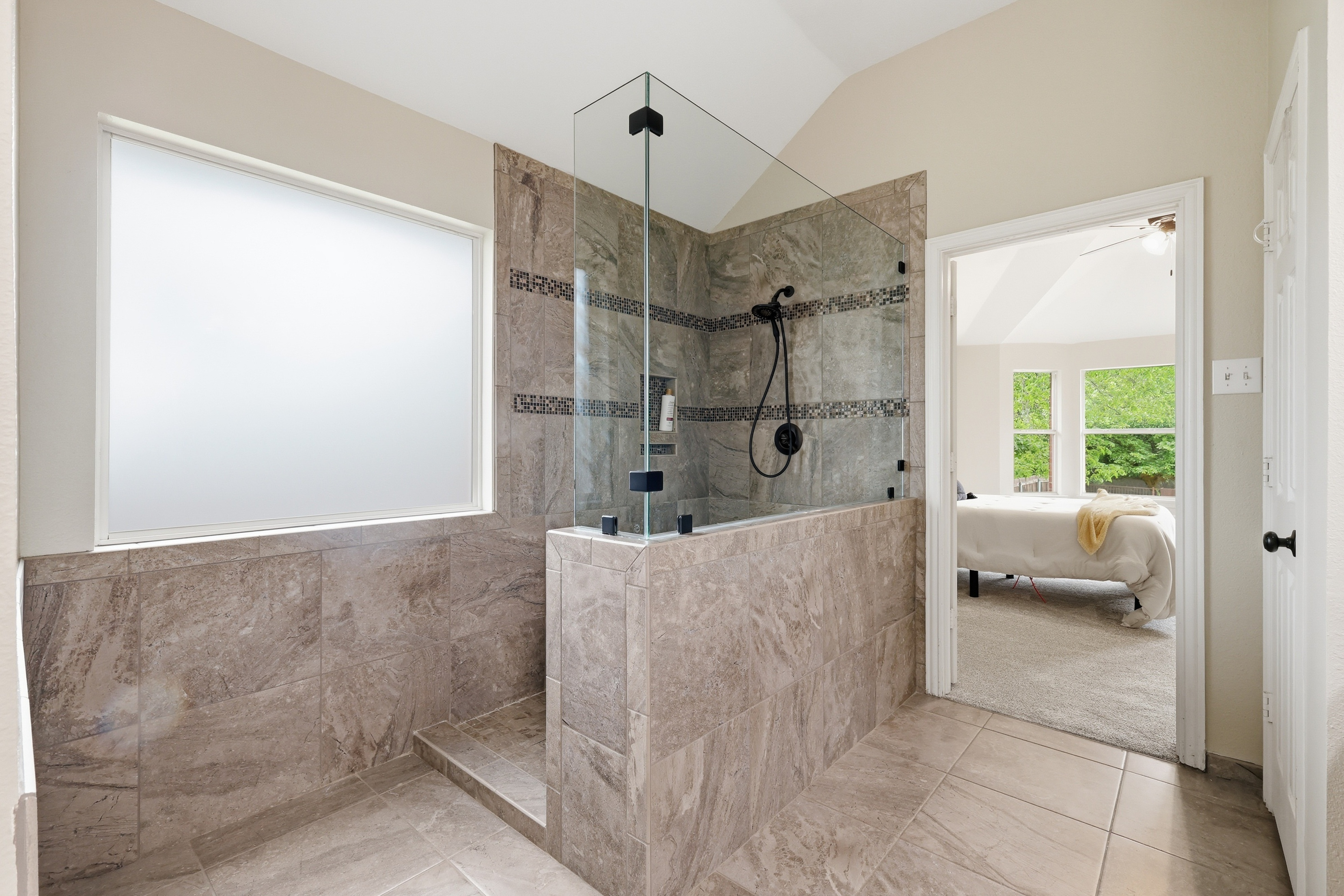  2402 Ravinia Drive, Corinth, TX, 76208 - 物件實景