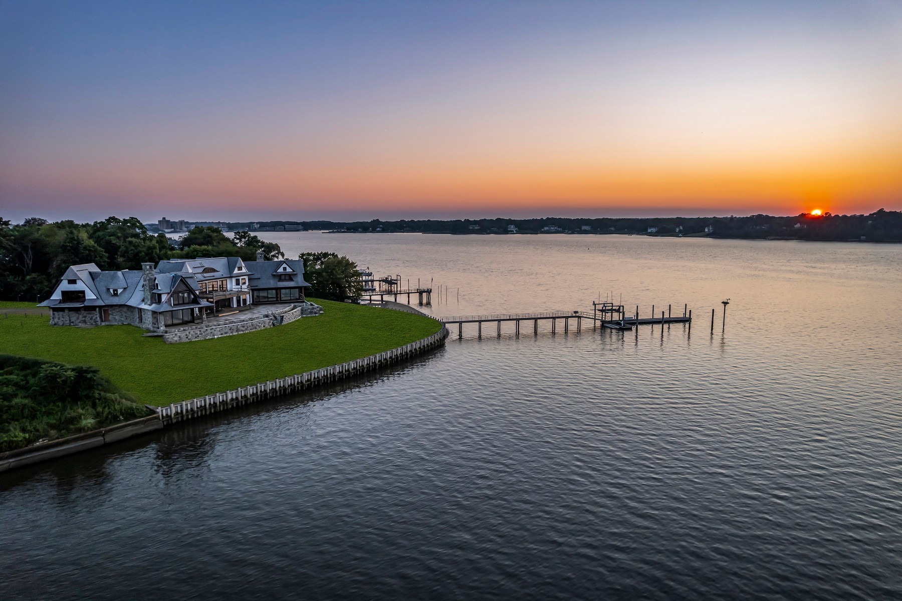  Landmark Waterfront Opportunity - 物件實景