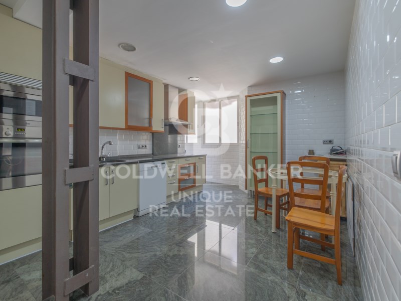 Madrid, Comunidad de Madrid, ES, 5 Bedrooms Bedrooms, ,3 BathroomsBathrooms,Residential,For Sale,1847498