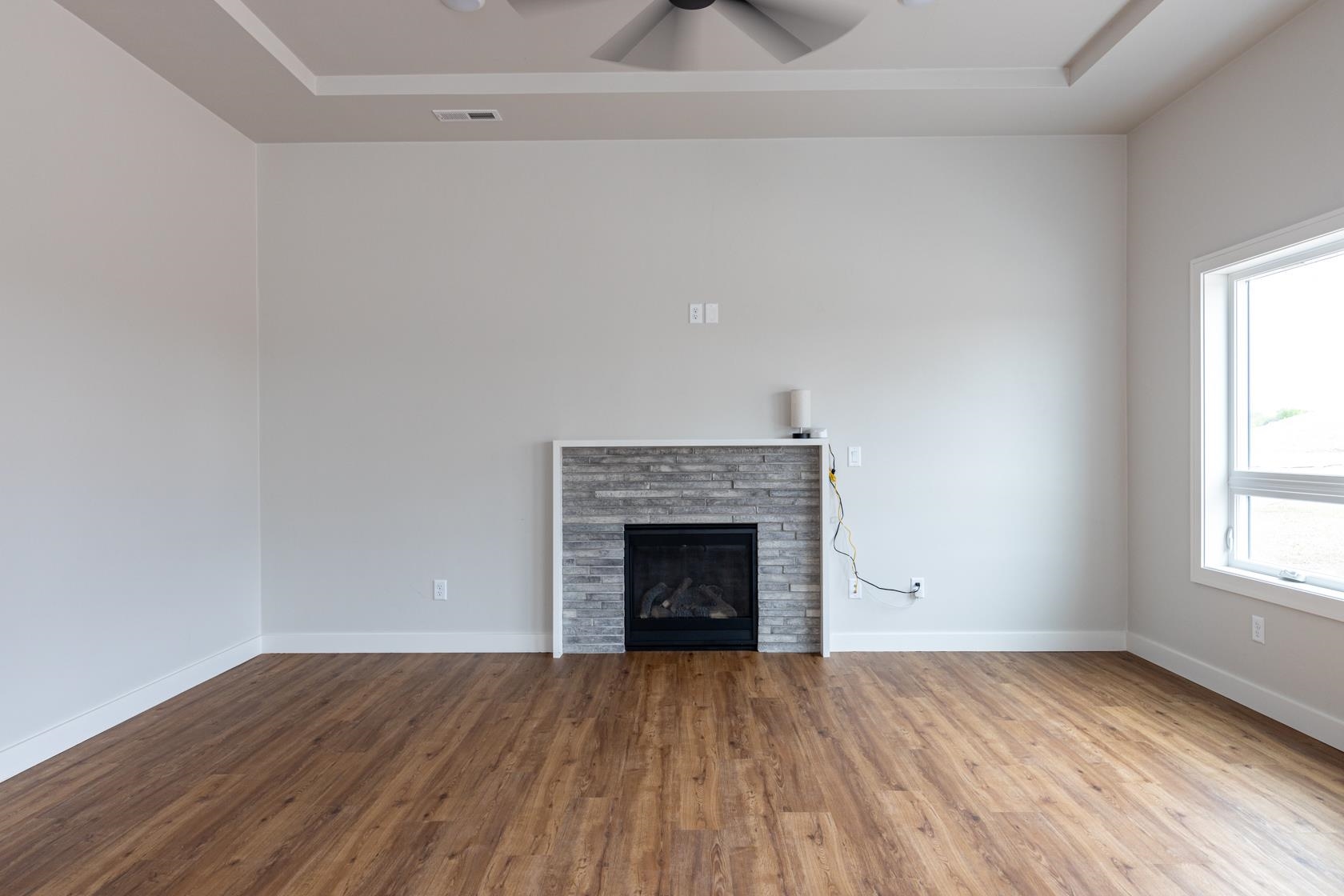 Kimberly, Wisconsin, 54136, United States, 4 Bedrooms Bedrooms, ,3 BathroomsBathrooms,Residential,For Sale,1975041