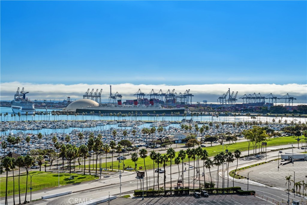 Long Beach, California, 90802, United States, 3 Bedrooms Bedrooms, ,2 BathroomsBathrooms,Residential,For Sale,1989203