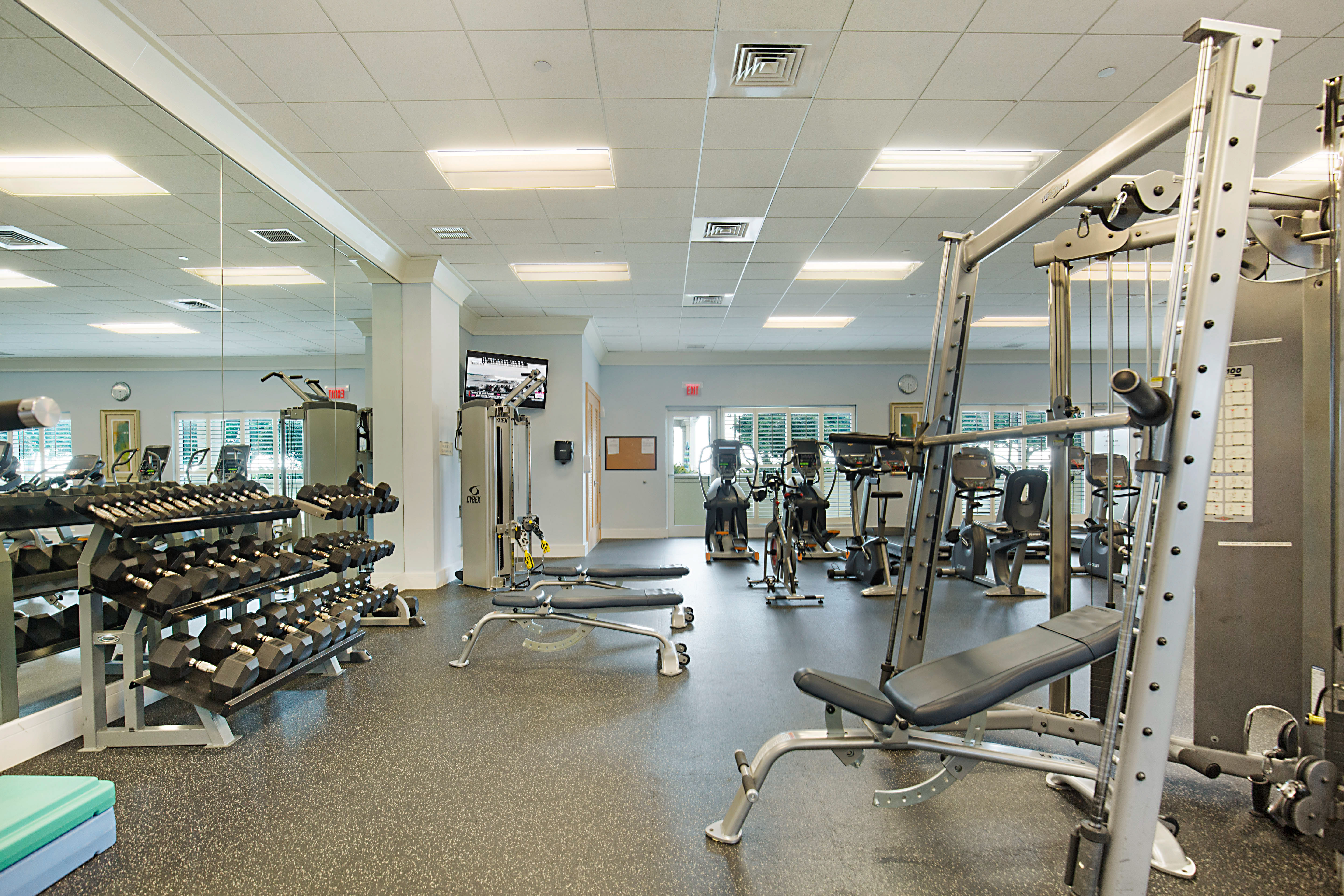  2640 Lake Shore Drive, Riviera Beach, FL, 33404 - 物件實景