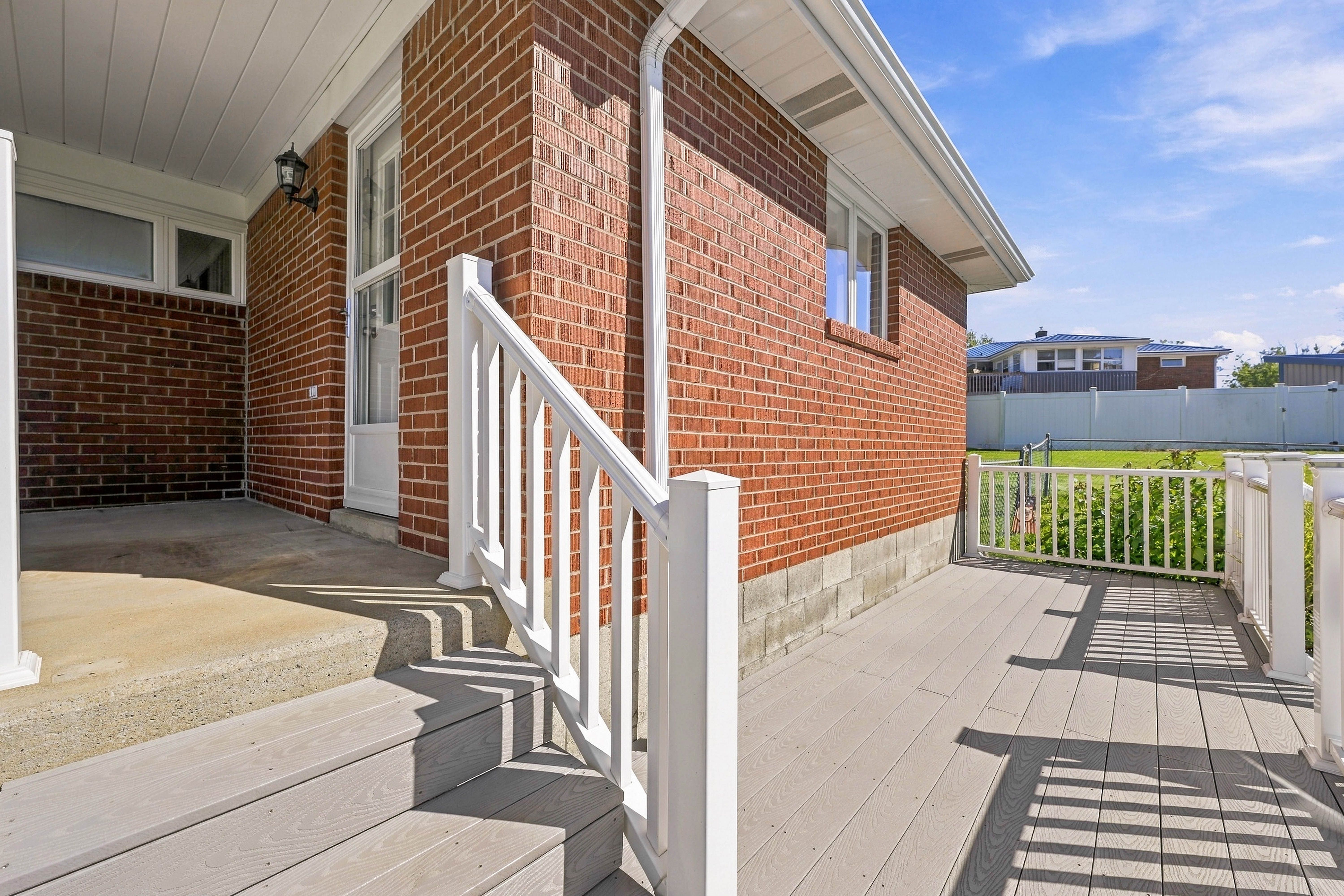  16 South Rolling Hills Avenue, Irwin, PA 15642 - 物件實景