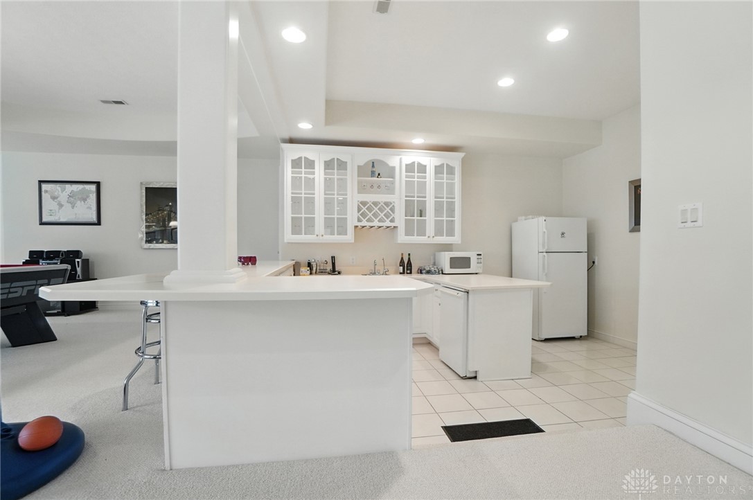 Xenia, Ohio, 45385, United States, 4 Bedrooms Bedrooms, ,4 BathroomsBathrooms,Residential,For Sale,1941685