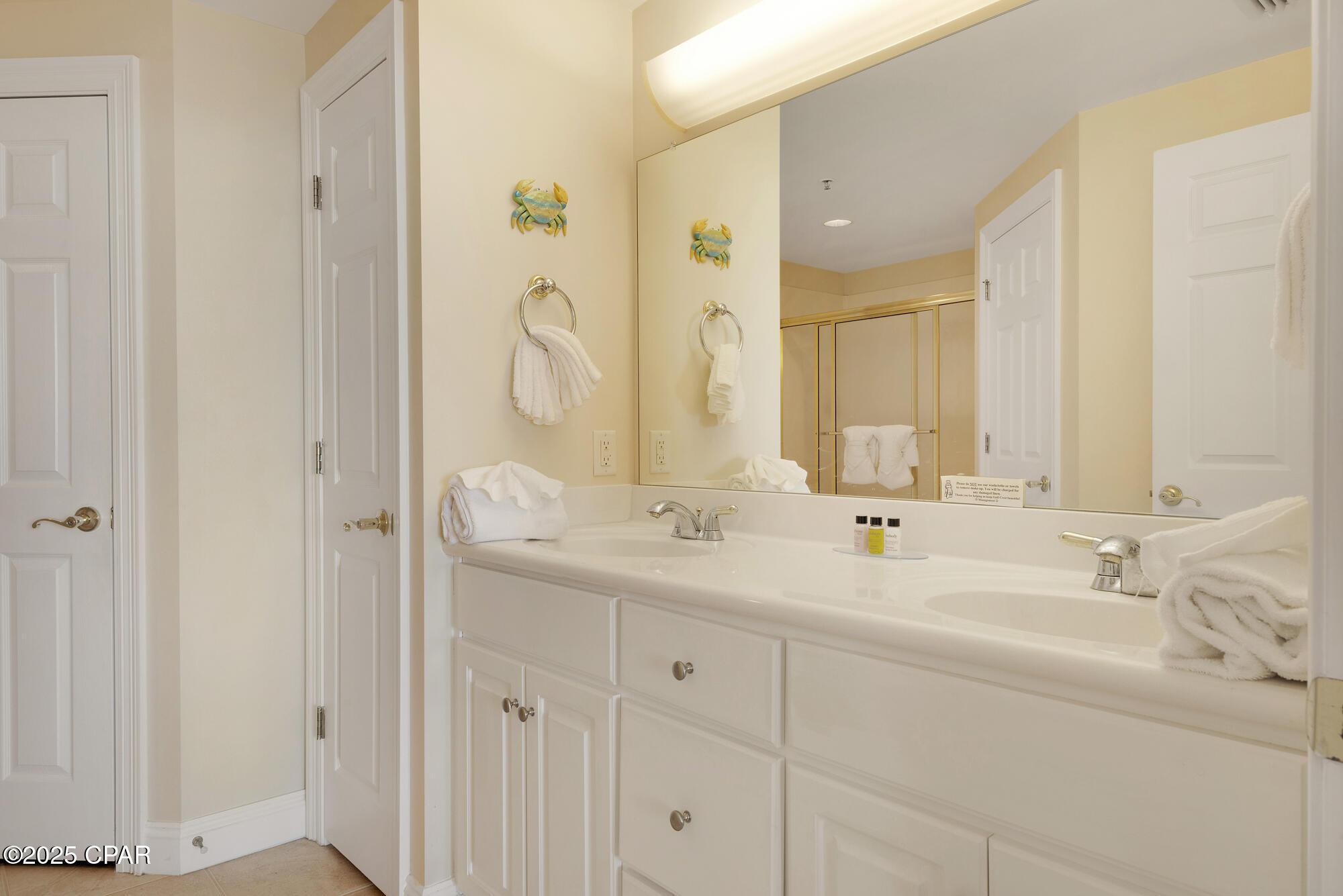 Panama City, Florida, 32408, United States, 2 Bedrooms Bedrooms, ,2 BathroomsBathrooms,Residential,For Sale,1976386