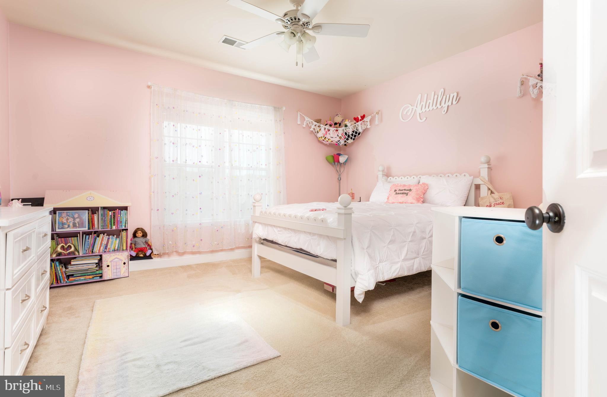 Haymarket, Virginia, 20169, United States, 4 Bedrooms Bedrooms, ,5 BathroomsBathrooms,Residential,For Sale,2048396