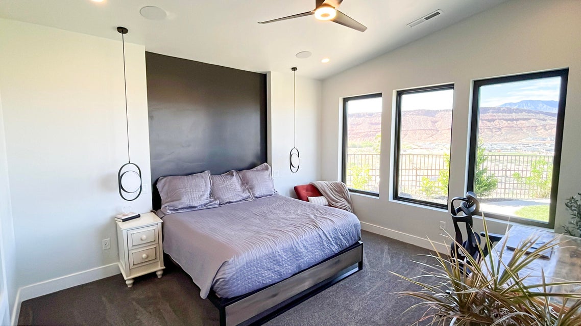 Washington, Utah, 84780, United States, 4 Bedrooms Bedrooms, ,4 BathroomsBathrooms,Residential,For Sale,1998221