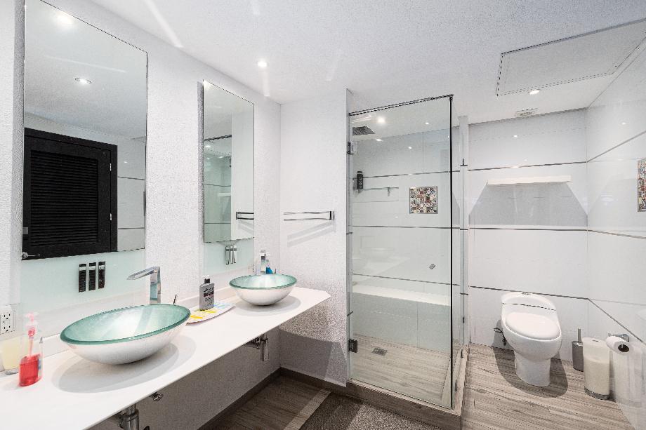 Fransisco M Asencio, Puerto Vallarta, Jalisco, 48333, Mexico, 4 Bedrooms Bedrooms, ,4 BathroomsBathrooms,Residential,For Sale,Fransisco M Asencio,1425091