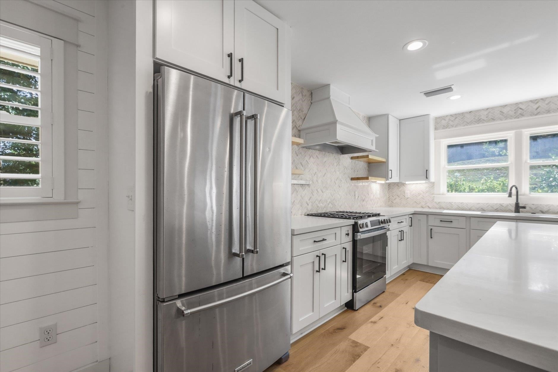 Tallahassee, Florida, 32308-0927, United States, 4 Bedrooms Bedrooms, ,3 BathroomsBathrooms,Residential,For Sale,1981532