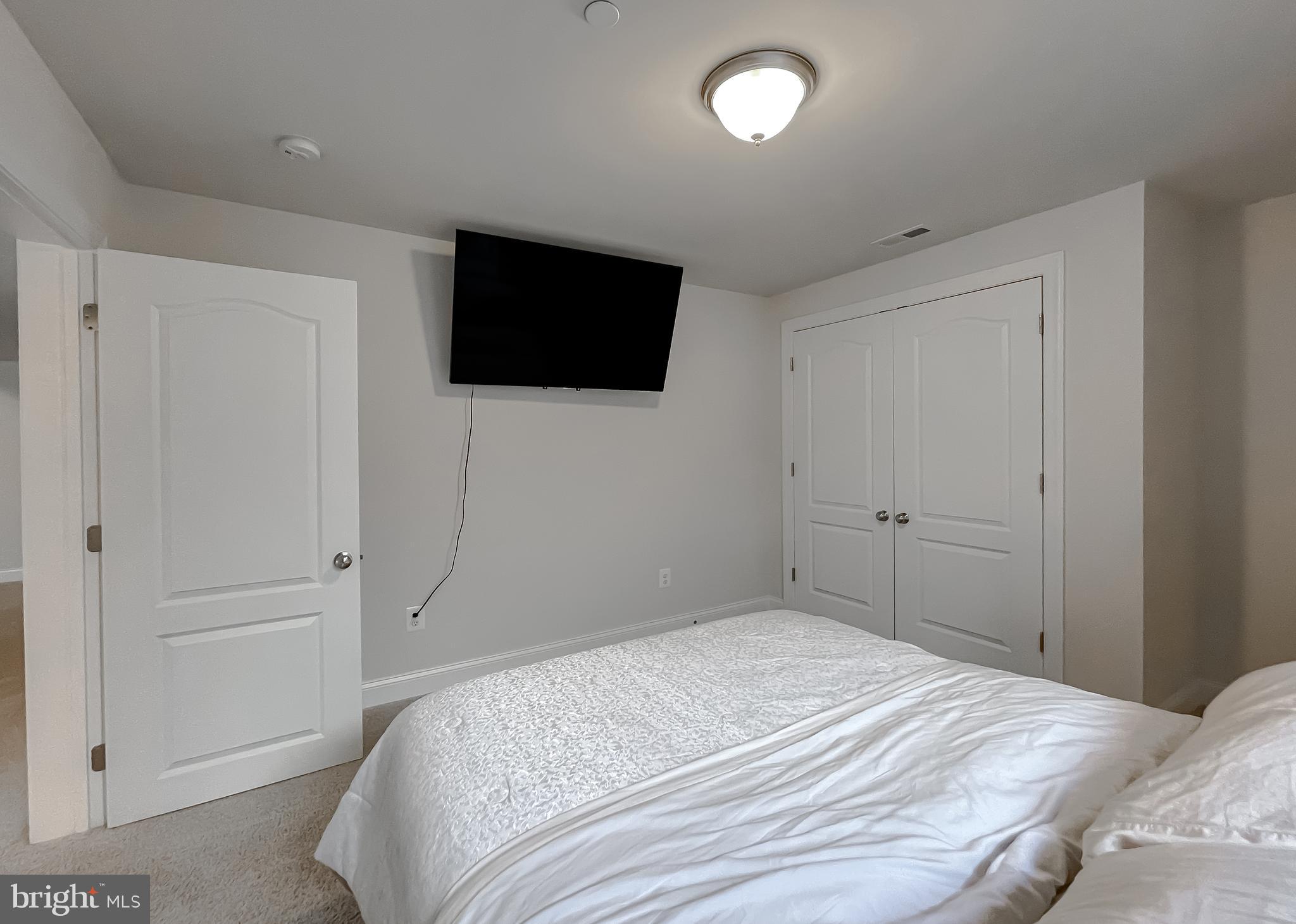 Leonardtown, Maryland, 20650, United States, 5 Bedrooms Bedrooms, ,4 BathroomsBathrooms,Residential,For Sale,1921303